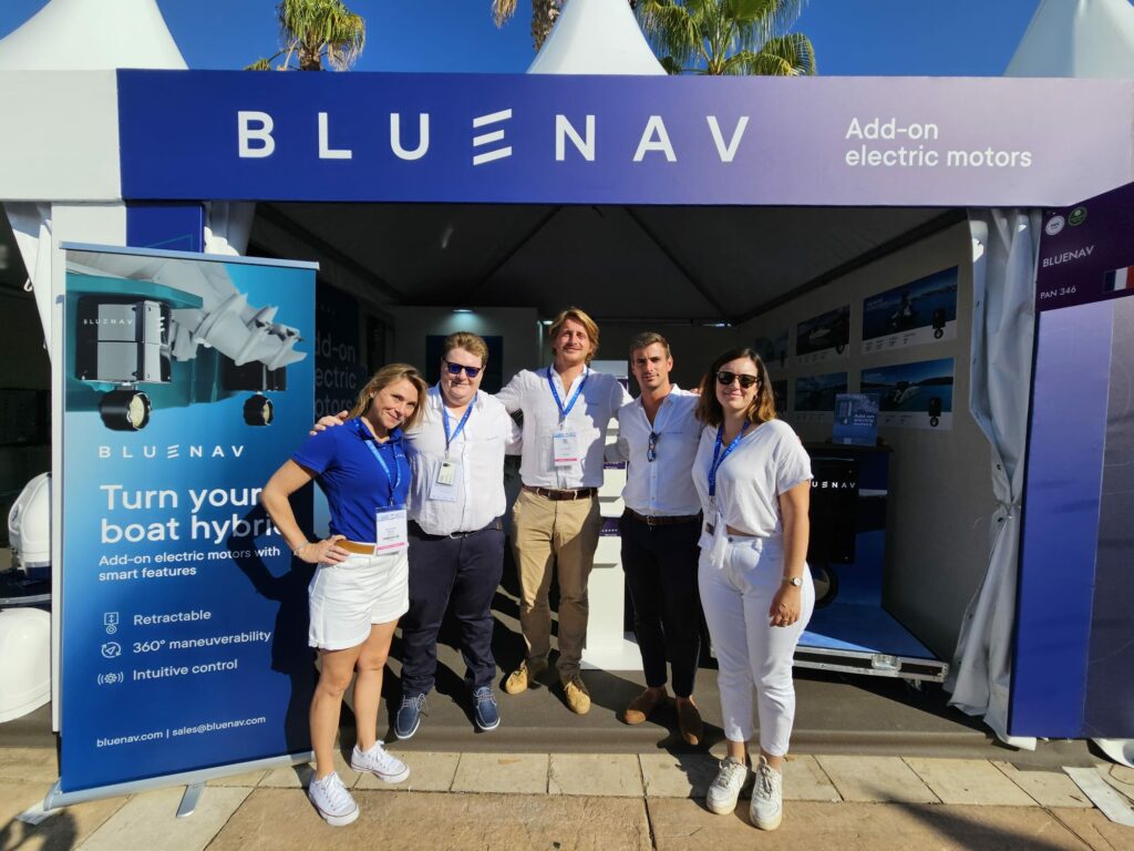 Cannes Yachting Festival BlueNav crew